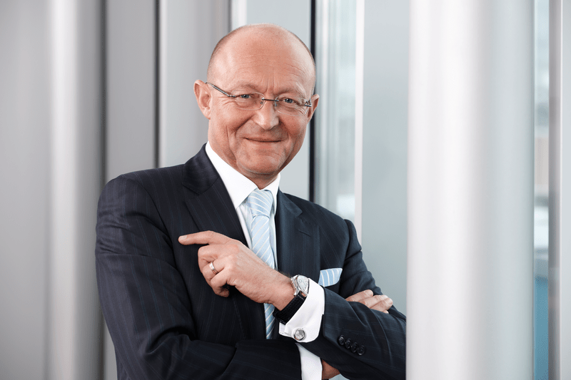 Prof. Dr. Michael A. Popp - offizielles Pressefoto 1