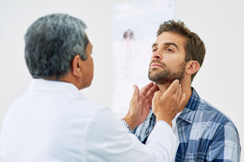 Тонзиллит: причины, симптомы и лечение заболевания