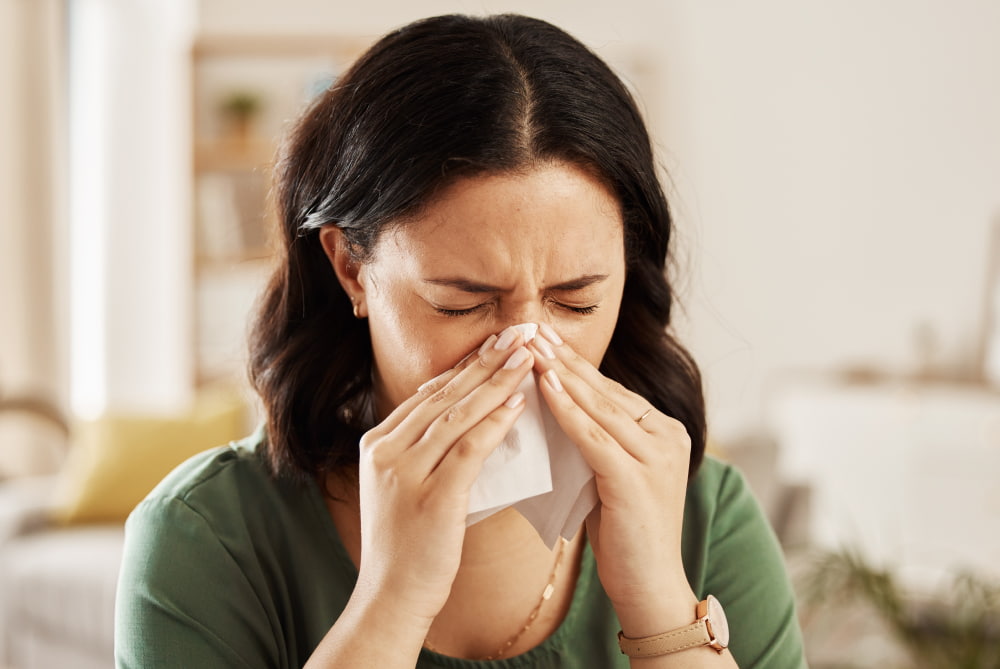 Гострий риніт: симптоми та лікування захворювання