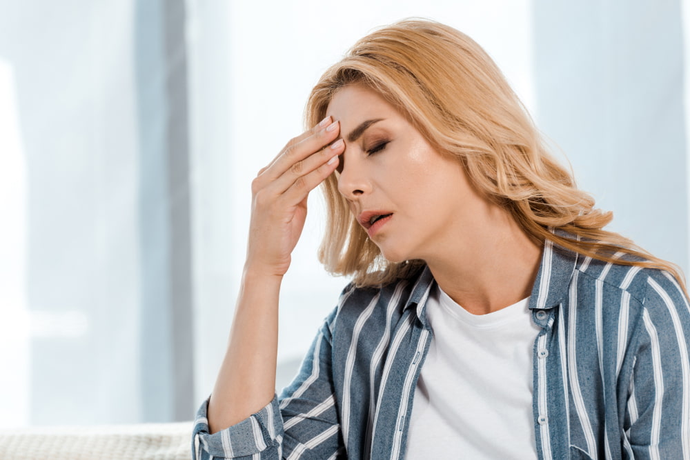 Фронтит: які симптоми сигналізують про проблеми в лобових пазухах