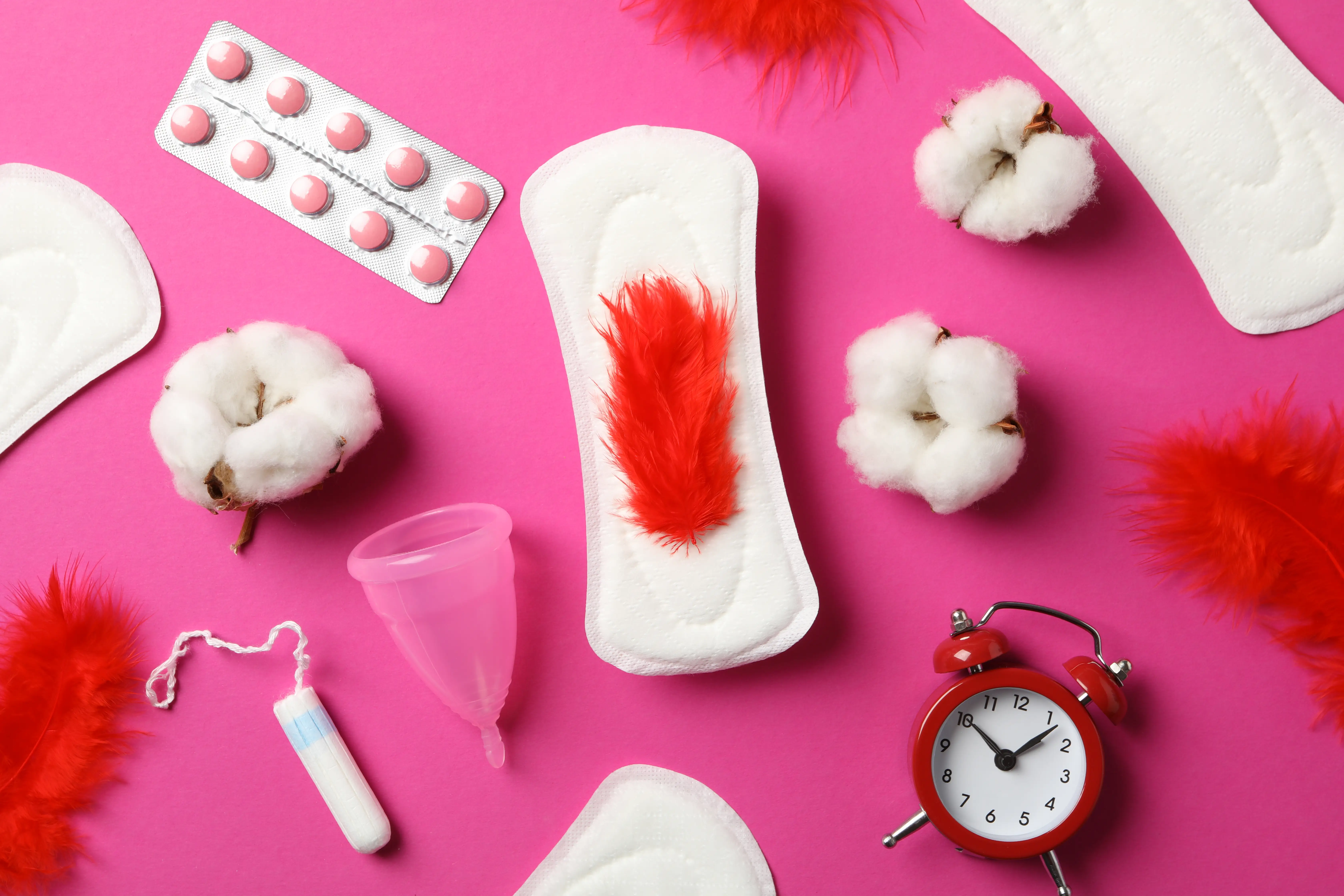 вздутие при месячных