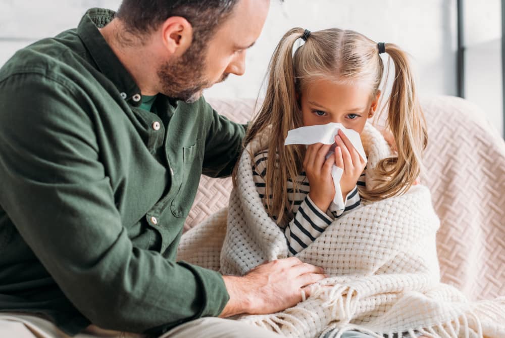 Як лікувати риніт у дитини?