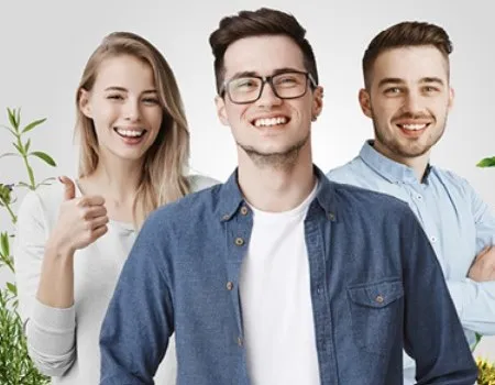 Drei fröhliche Auszubildende bei Bionorica