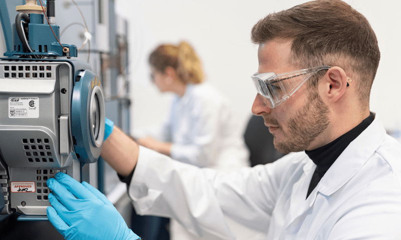 Ionenfallen-Massenspektrometer